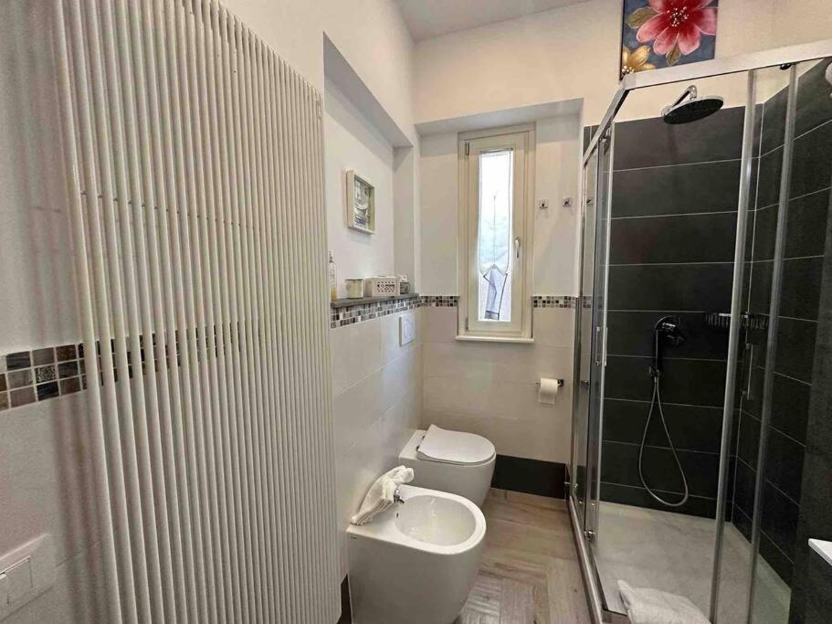 ローマFamily Flat Near Metro Aアパートメント エクステリア 写真